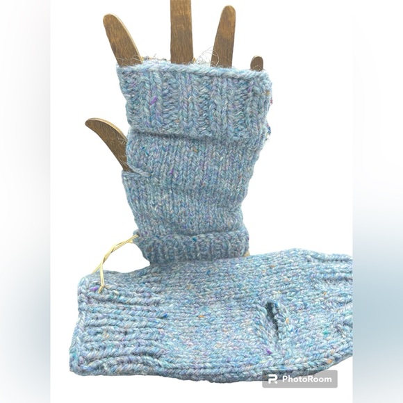 Hand knit, Wool, Fingerless Gloves, Trendy, Blue Tweed, Unisex, Warm, Fall, Snow - Picture 1 of 1